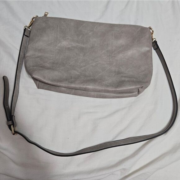 Jen & Co. Taupe Grey Faux Leather Crossbody Purse Handbag Like New - Picture 9 of 13